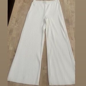 Babaton skilled pants